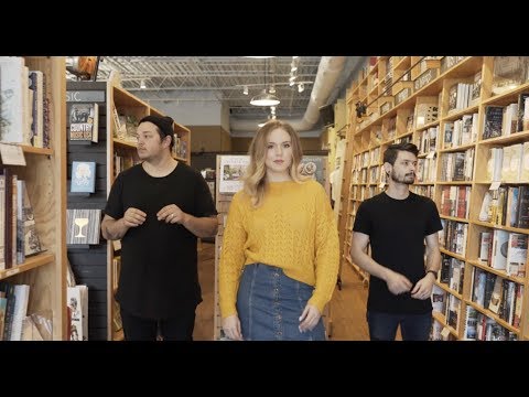 Leah Nobel - &quot;Coffee Sunday NYT&quot; (Live Performance)